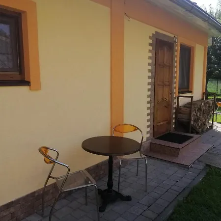 Ortus Villa Novoselitsa (Ivano-Frankivsk)